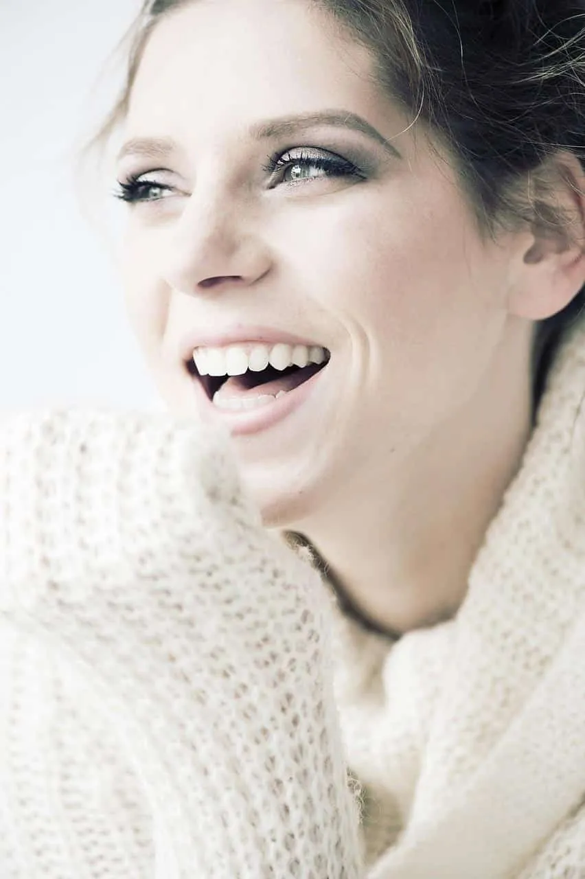 Avoir un beau sourire en blanchissant vos dents