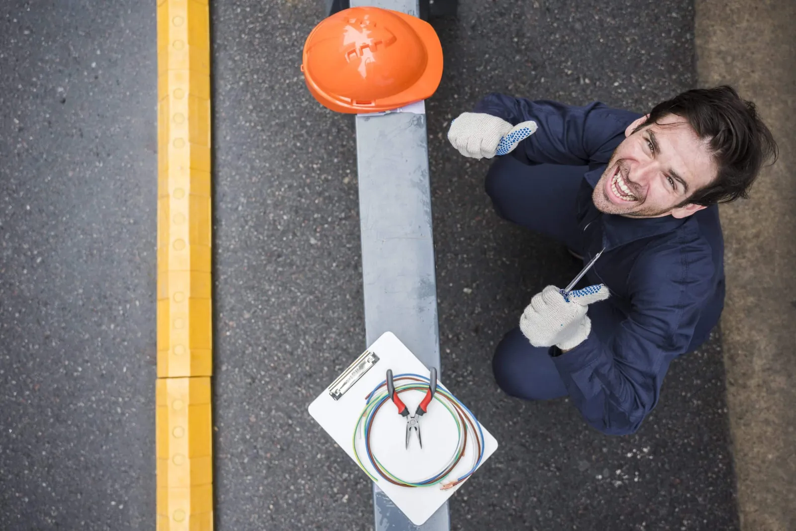 Les risques liés aux travaux en hauteur et comment les éviter
